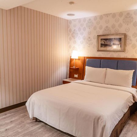 Elegance Hotel Tajpej Kültér fotó
